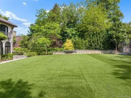 $11,500,000 | 47 Masterton Road, Bronxville, NY 10708