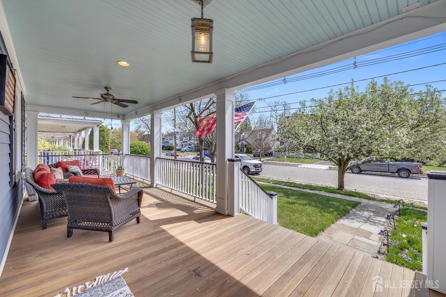 346 2nd Street Dunellen, NJ 08812 - Photo 4 of 27