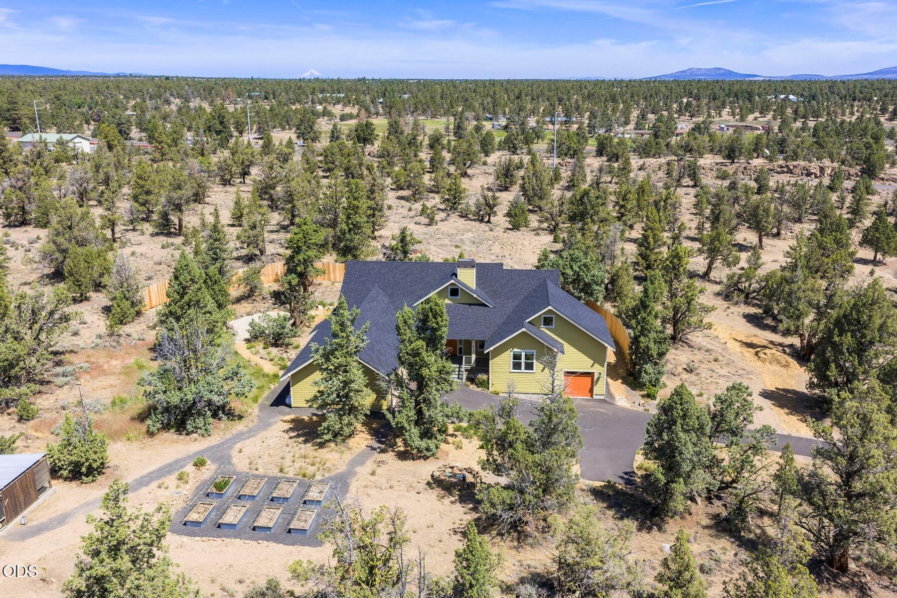 615 Southwest 89th Street Redmond, OR 97756 - Photo 47 of 52