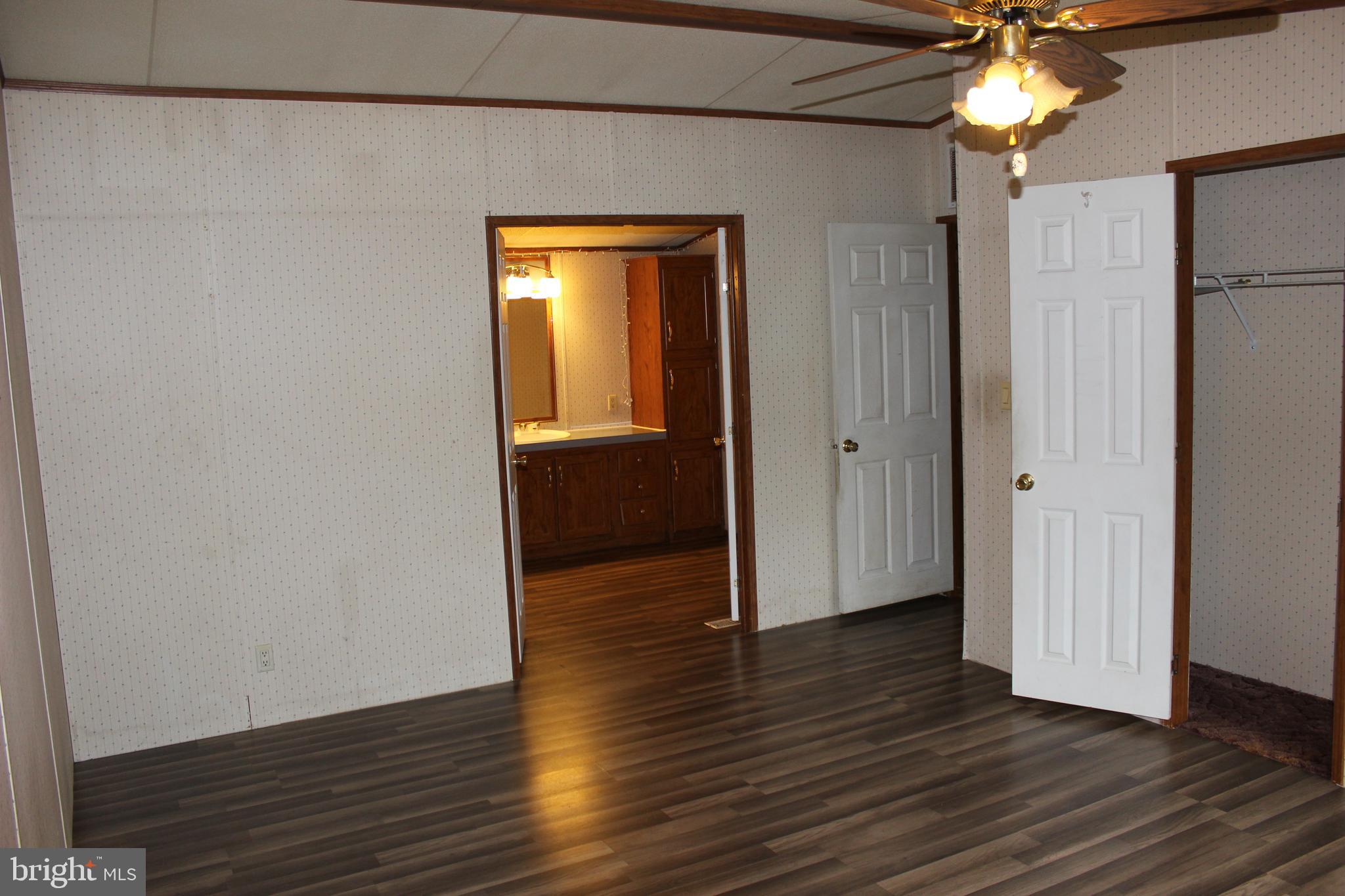 90 Knight Road, Unit 48 Gettysburg, PA 17325 - Photo 13 of 23 Master Bedroom