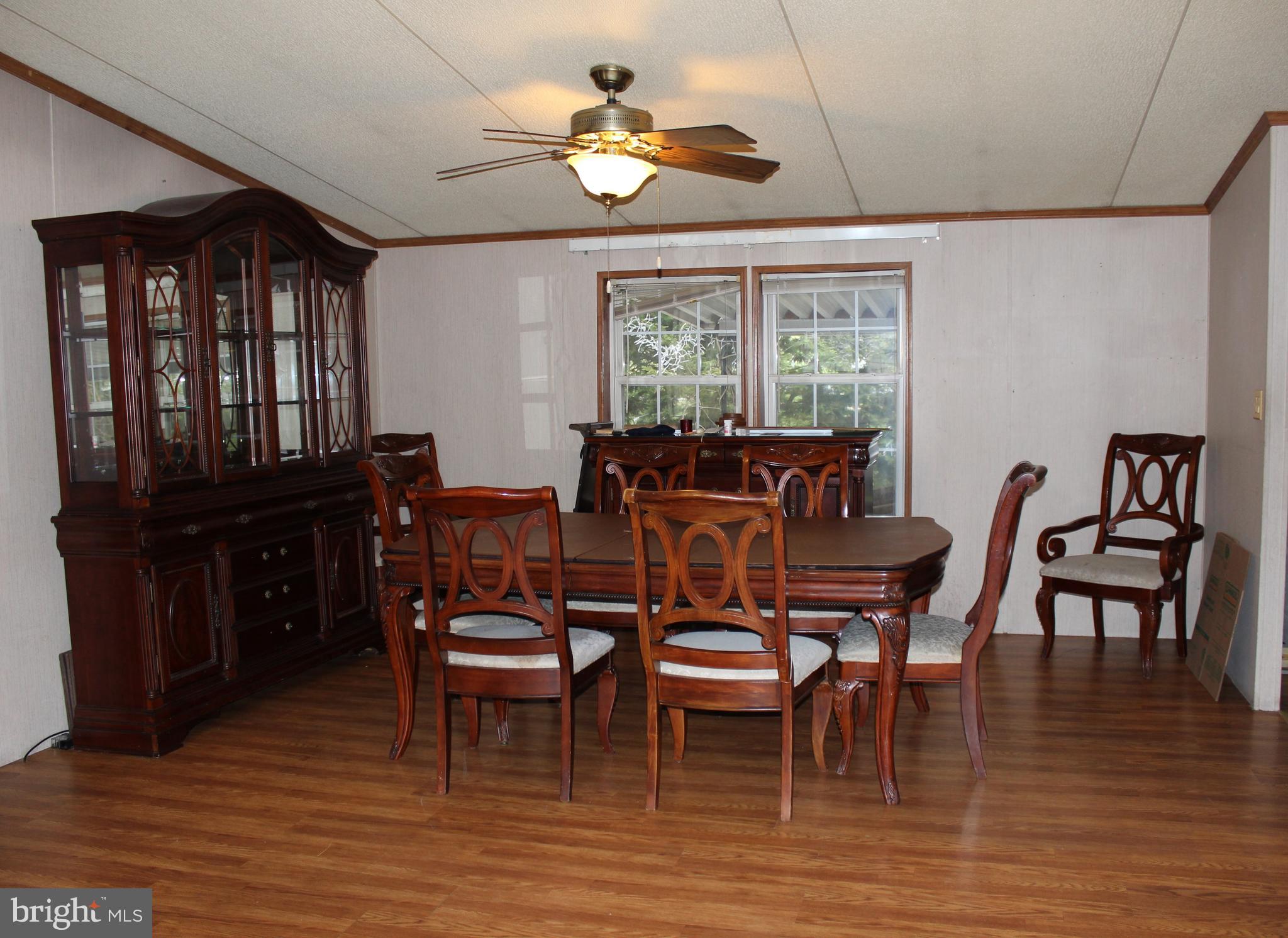 90 Knight Road, Unit 48 Gettysburg, PA 17325 - Photo 3 of 23 Dining Room