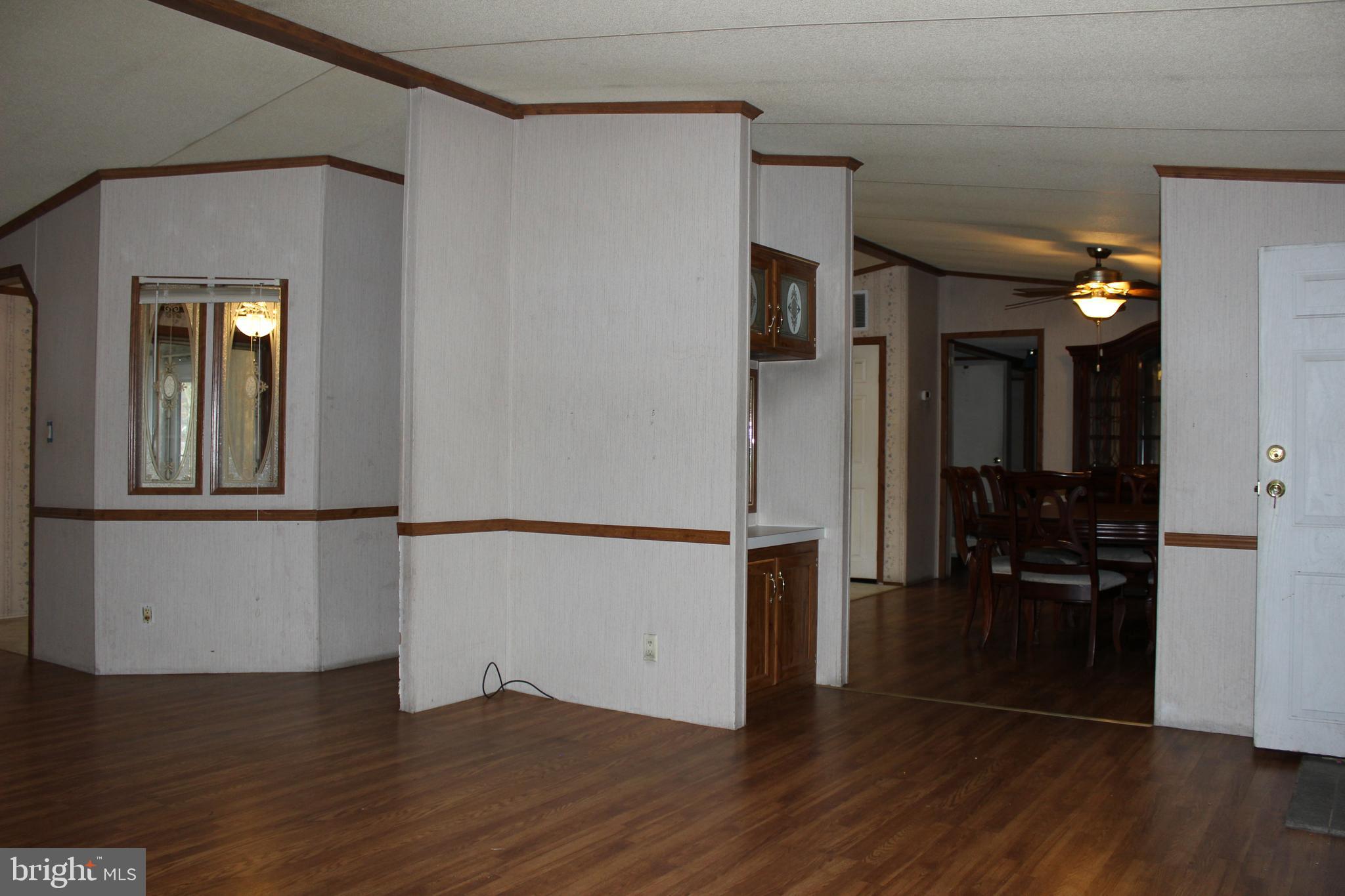 90 Knight Road, Unit 48 Gettysburg, PA 17325 - Photo 7 of 23 Living Room