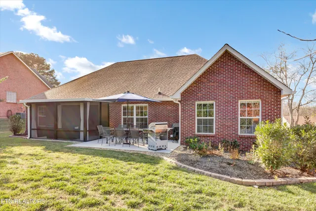 $509,900 | 2034 Cherokee Drive, Maryville, TN 37801