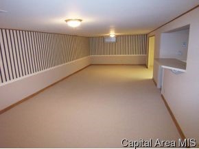 90 Pebble Beach Drive Springfield, IL 62704 - Photo 12 of 12 Gallery Image 12