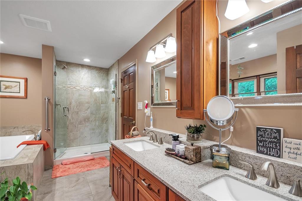 565 Harmony Road Pittsburgh, PA 15237 - Photo 18 of 25 Gallery Image 18