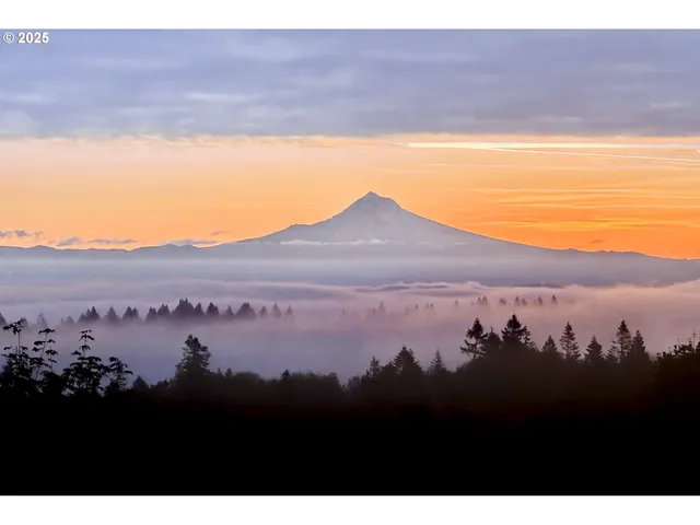 $2,695,000 | 7910 Northwest Gales Ridge Lane, Portland, OR 97229