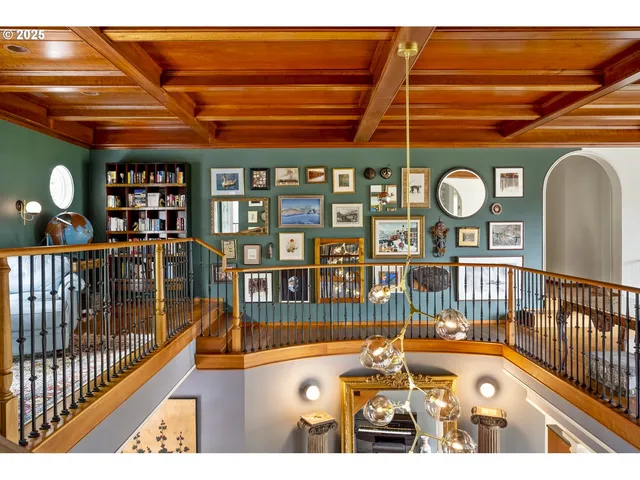 $2,695,000 | 7910 Northwest Gales Ridge Lane, Portland, OR 97229