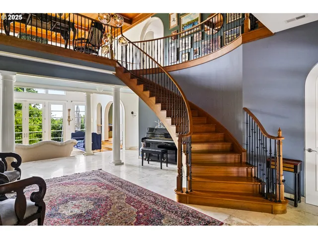 $2,695,000 | 7910 Northwest Gales Ridge Lane, Portland, OR 97229