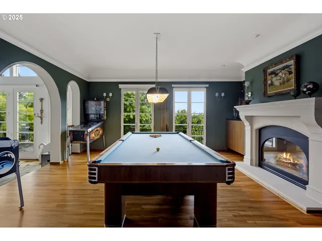 $2,695,000 | 7910 Northwest Gales Ridge Lane, Portland, OR 97229