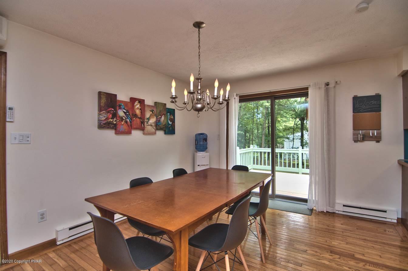 204 Leo Road Bartonsville, PA 18321 - Photo 11 of 43 Dining Room