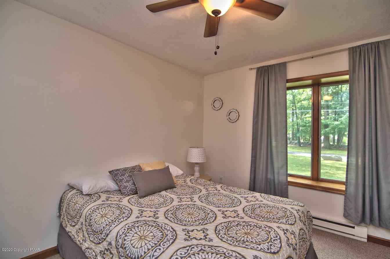 204 Leo Road Bartonsville, PA 18321 - Photo 28 of 43 Bedroom 3