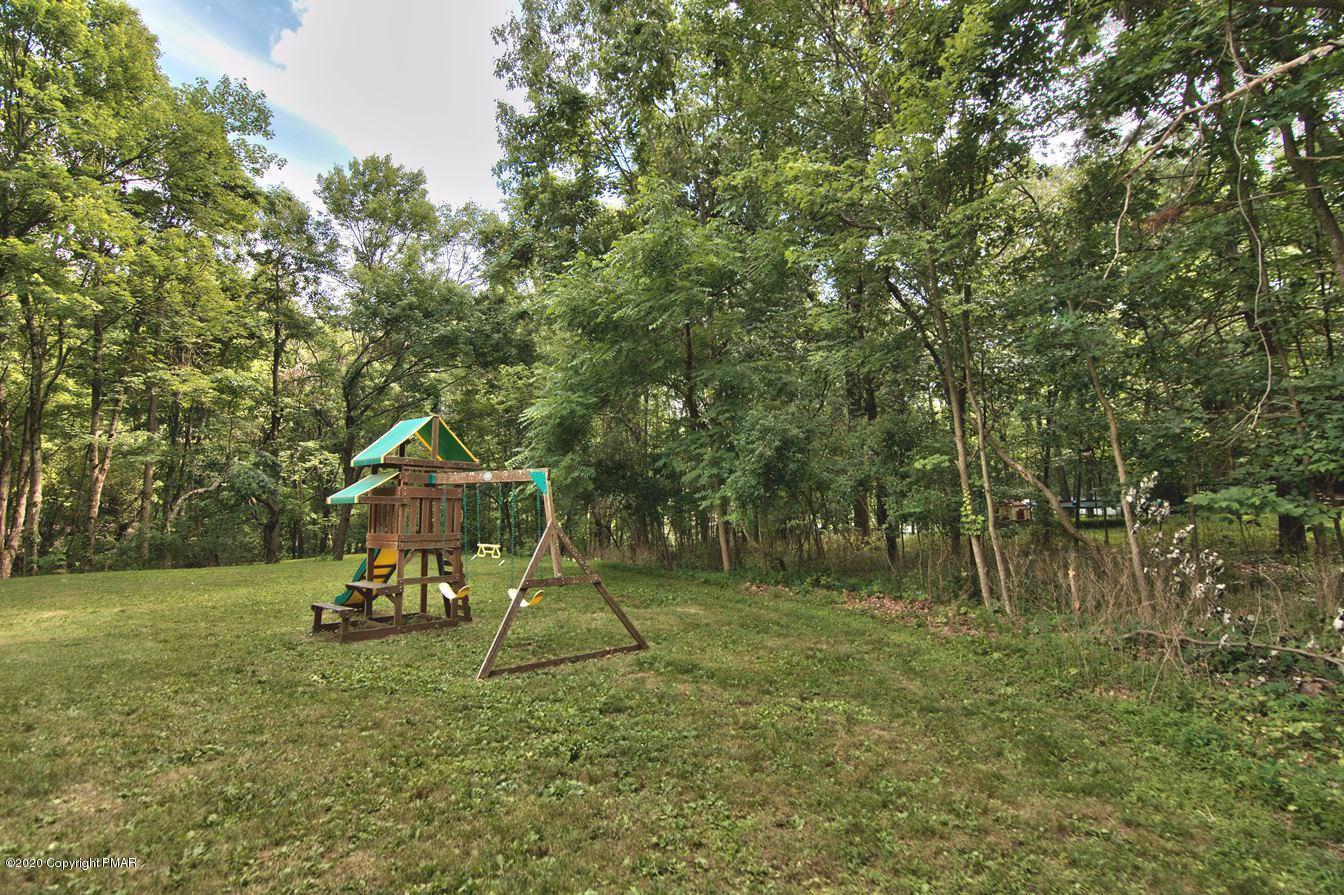 204 Leo Road Bartonsville, PA 18321 - Photo 41 of 43 Yard