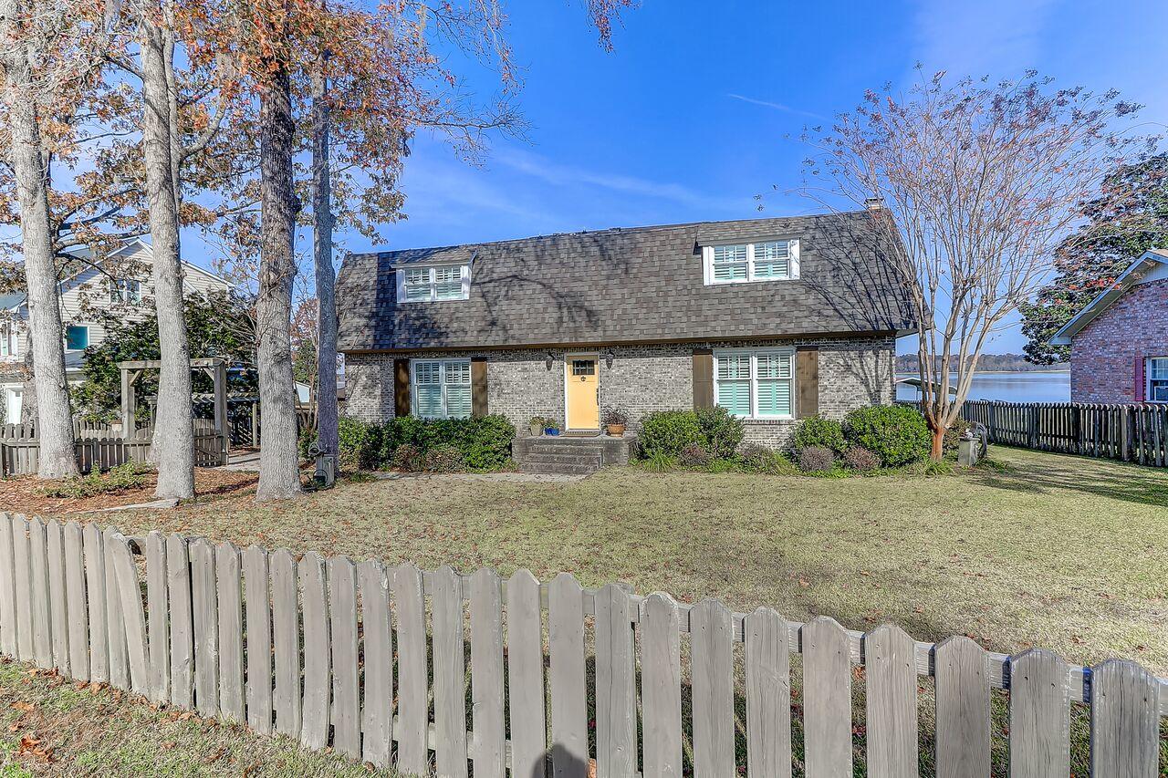 1916 Rock Fish Road Moncks Corner, SC 29461 - Photo 2 of 30 Front View