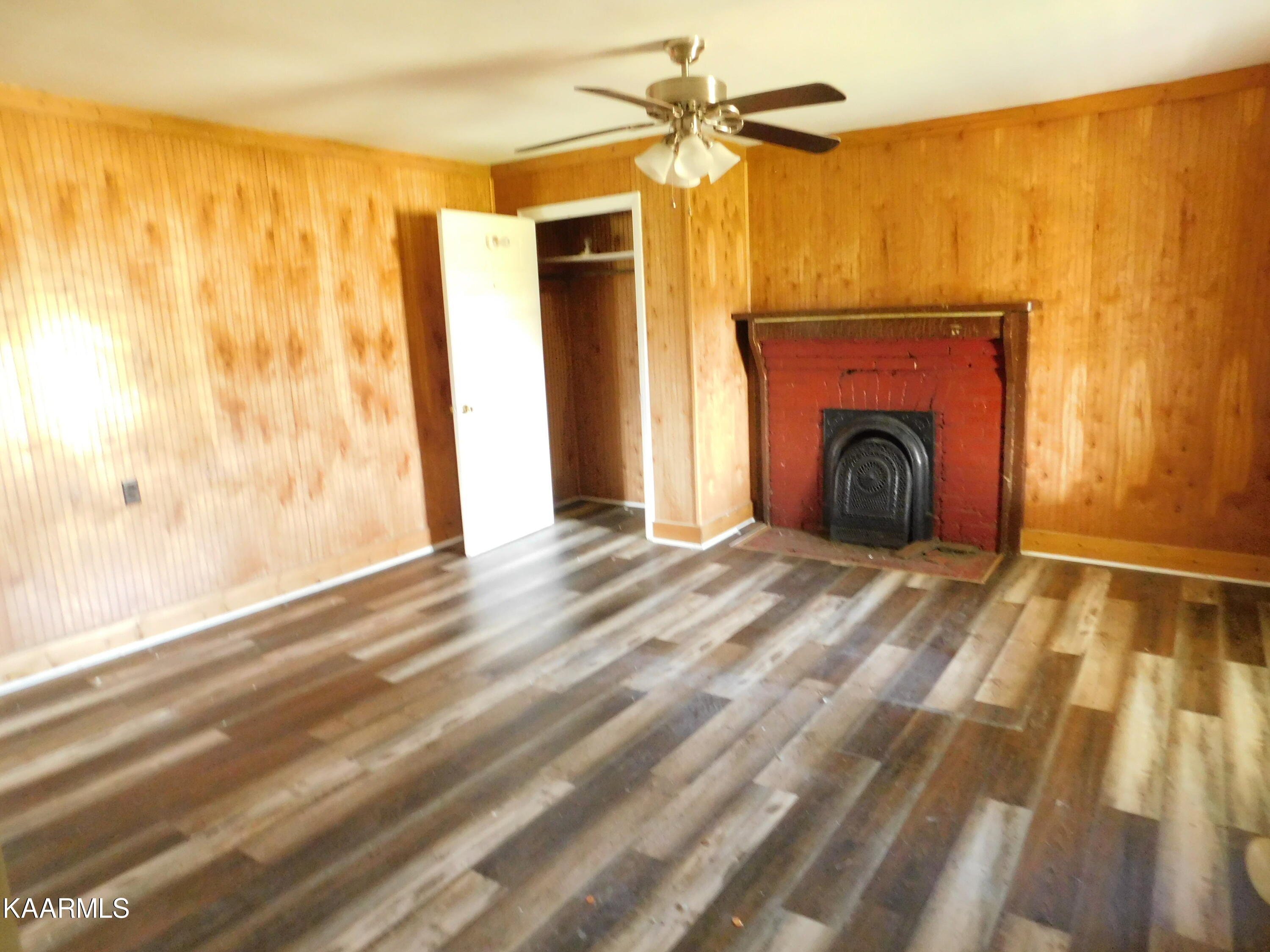 1374 Caylor Road Ewing, VA 24248 - Photo 17 of 45 DSCN6653