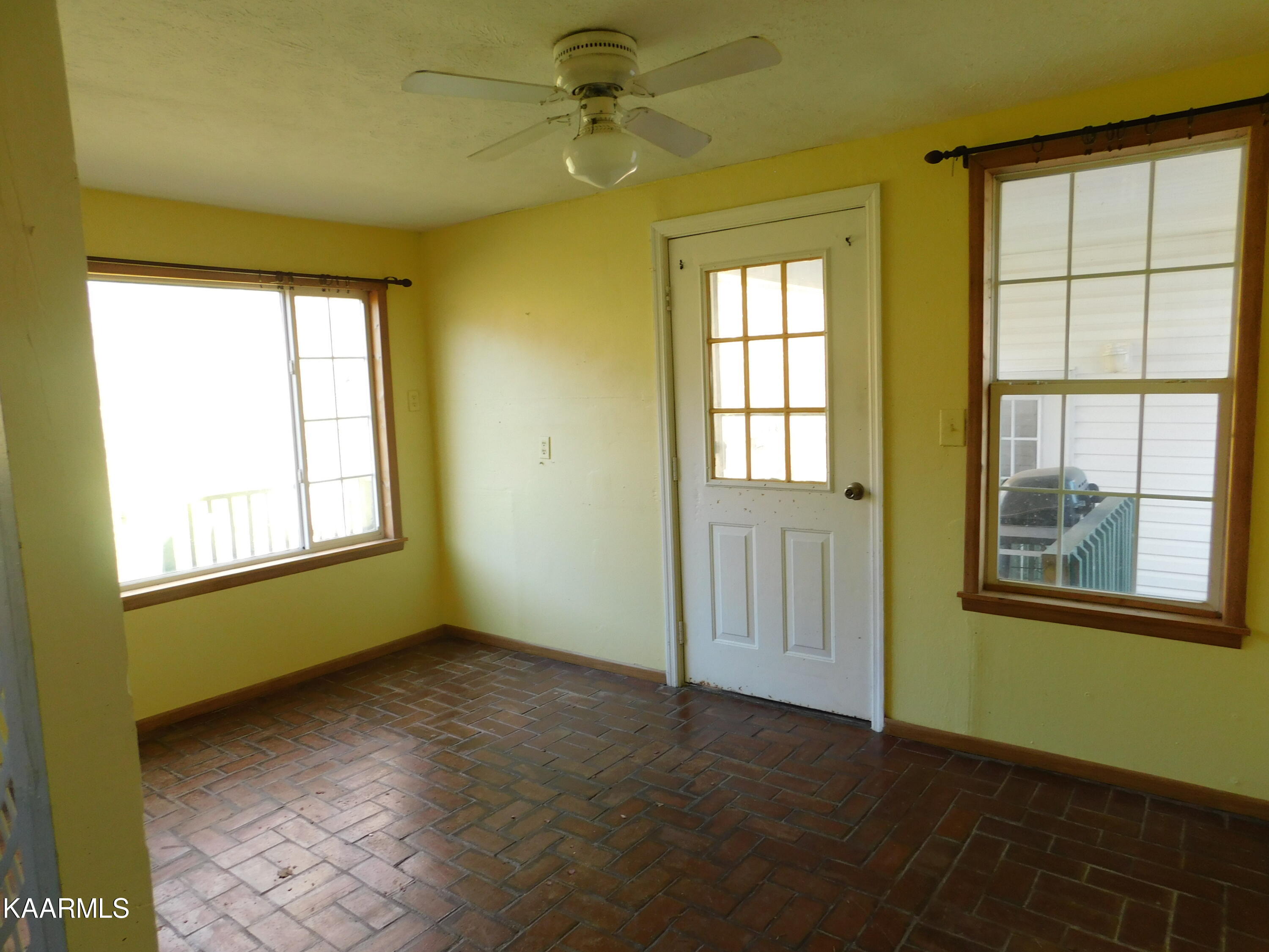 1374 Caylor Road Ewing, VA 24248 - Photo 26 of 45 DSCN6646
