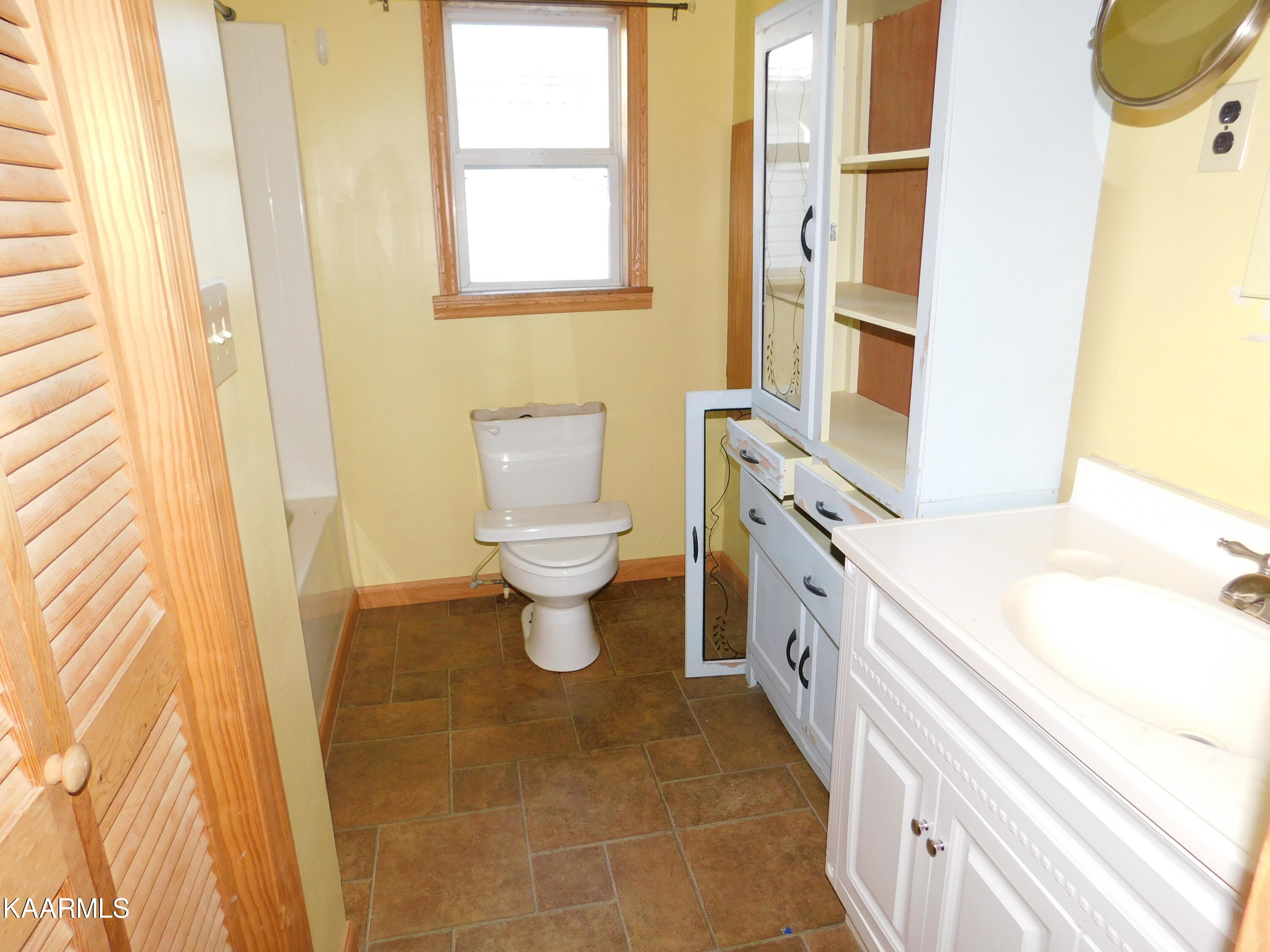 1374 Caylor Road Ewing, VA 24248 - Photo 28 of 45 DSCN6649