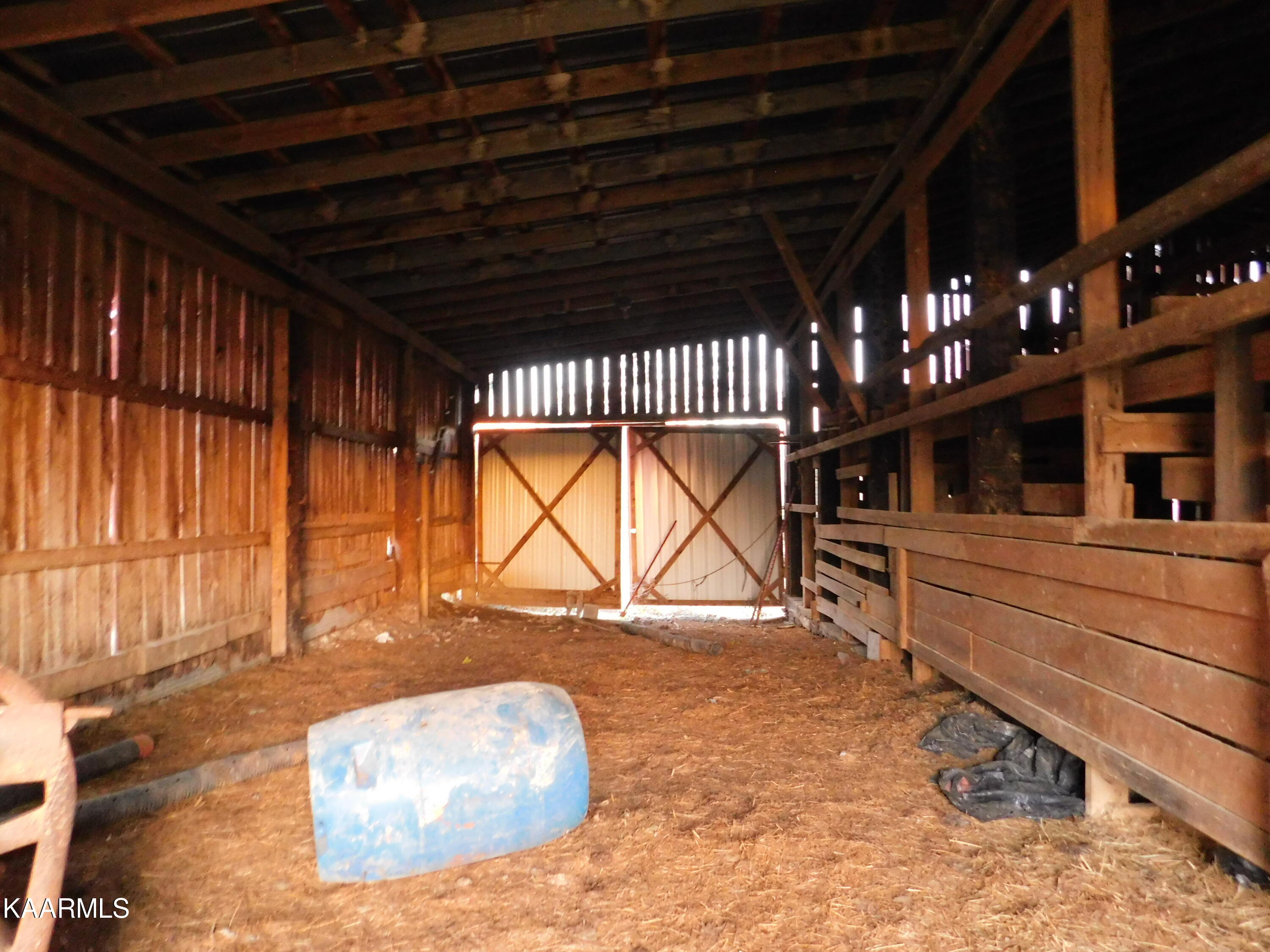 1374 Caylor Road Ewing, VA 24248 - Photo 39 of 45 DSCN4635