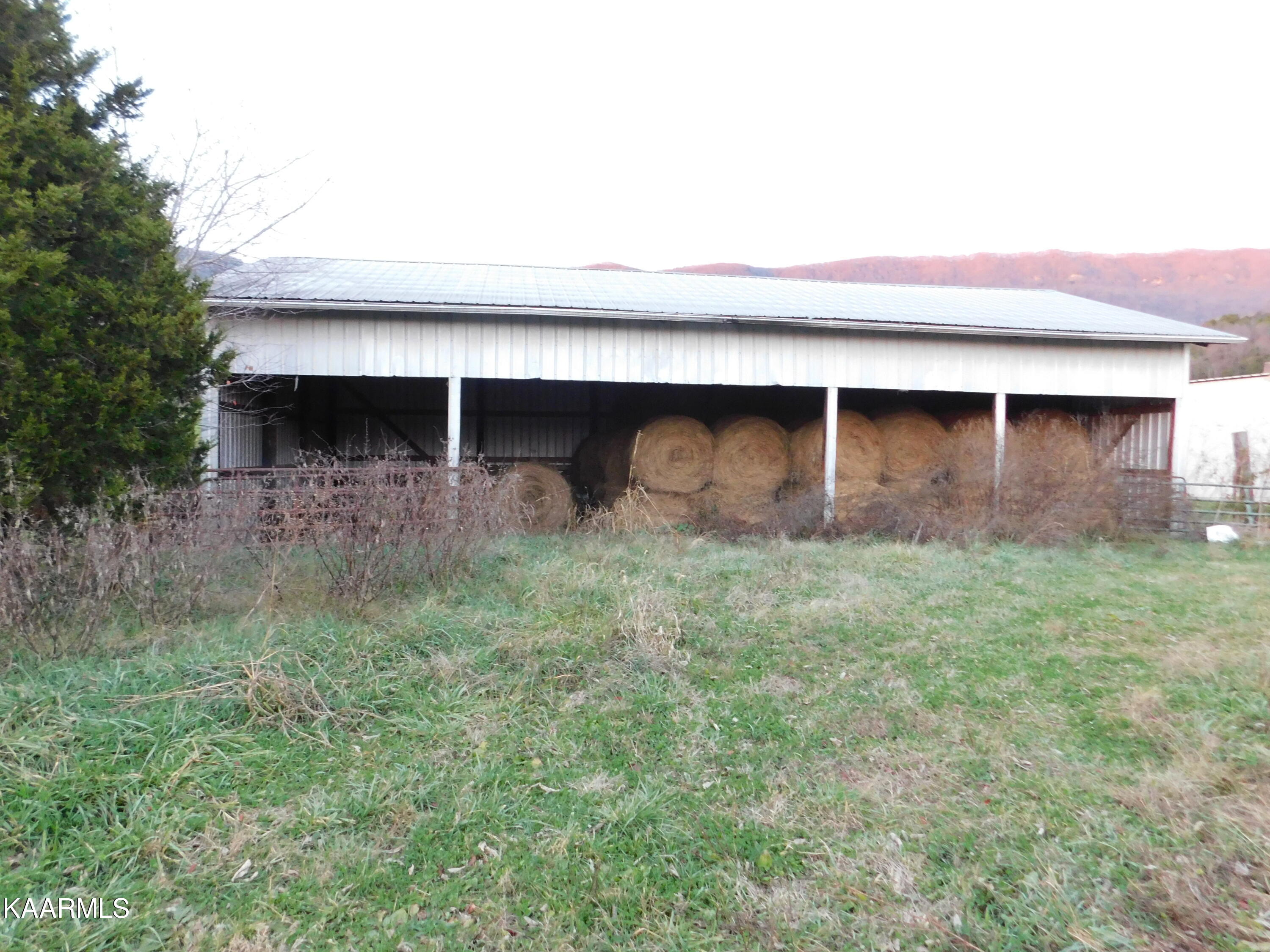 1374 Caylor Road Ewing, VA 24248 - Photo 43 of 45 DSCN4642