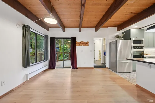 $599,000 | 16190 Fern Way, Guerneville, CA 95446