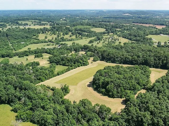 $1,150,000 | 775 Railroad Avenue, Wartrace, TN 37183