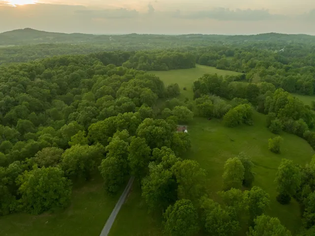 $1,150,000 | 775 Railroad Avenue, Wartrace, TN 37183