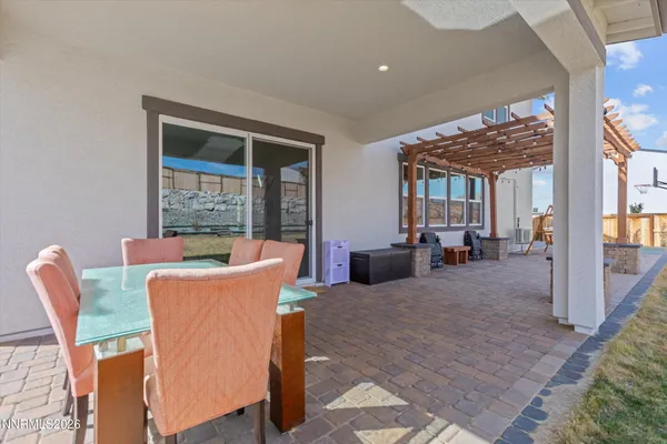 $899,990 | 325 South Pah Rah Rdg Drive, Sparks, NV 89441