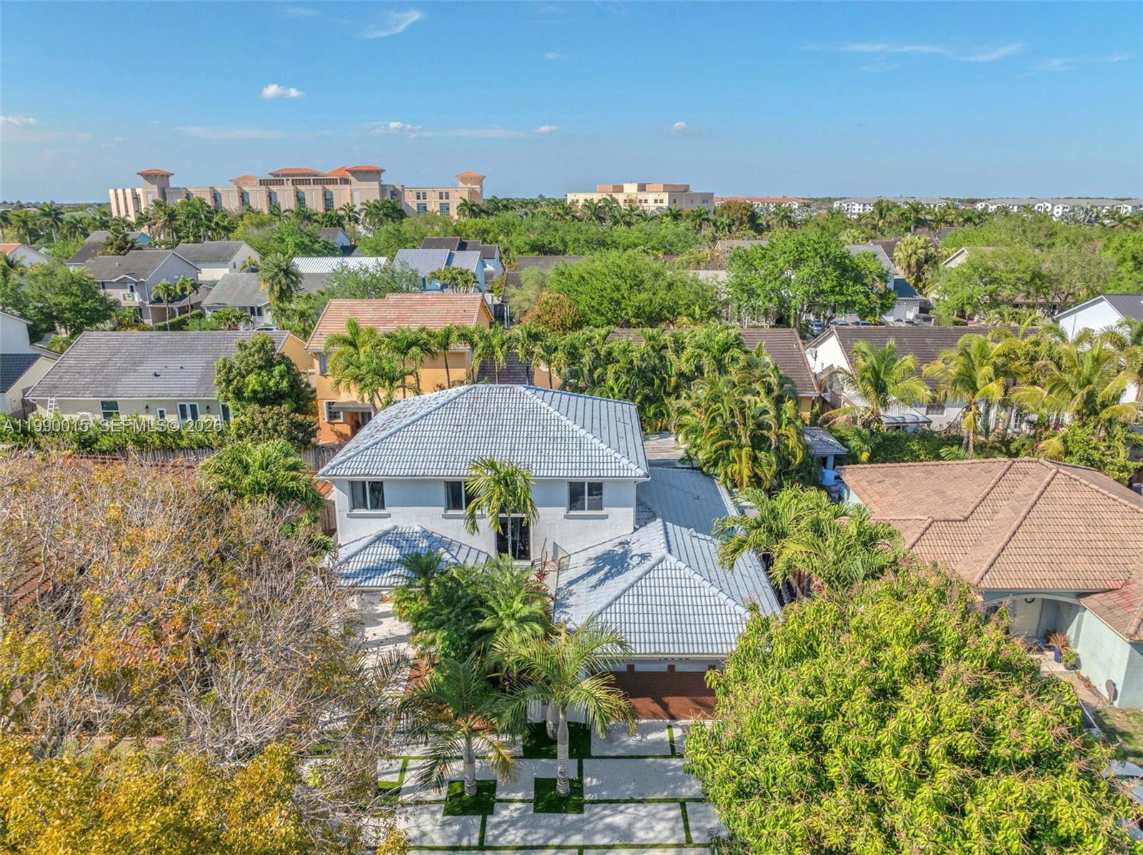 15965 Southwest 98th Street Miami, FL 33196 - Photo 2 of 53