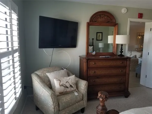 $6,500 | 1001 Benjamin Franklin Drive, Unit 505, Sarasota, FL 34236