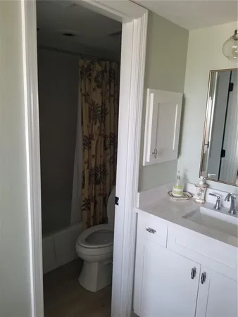 $6,500 | 1001 Benjamin Franklin Drive, Unit 505, Sarasota, FL 34236
