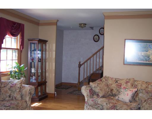 142 Larson Road Stoughton, MA 02072 - Photo 7 of 18 Gallery Image 7