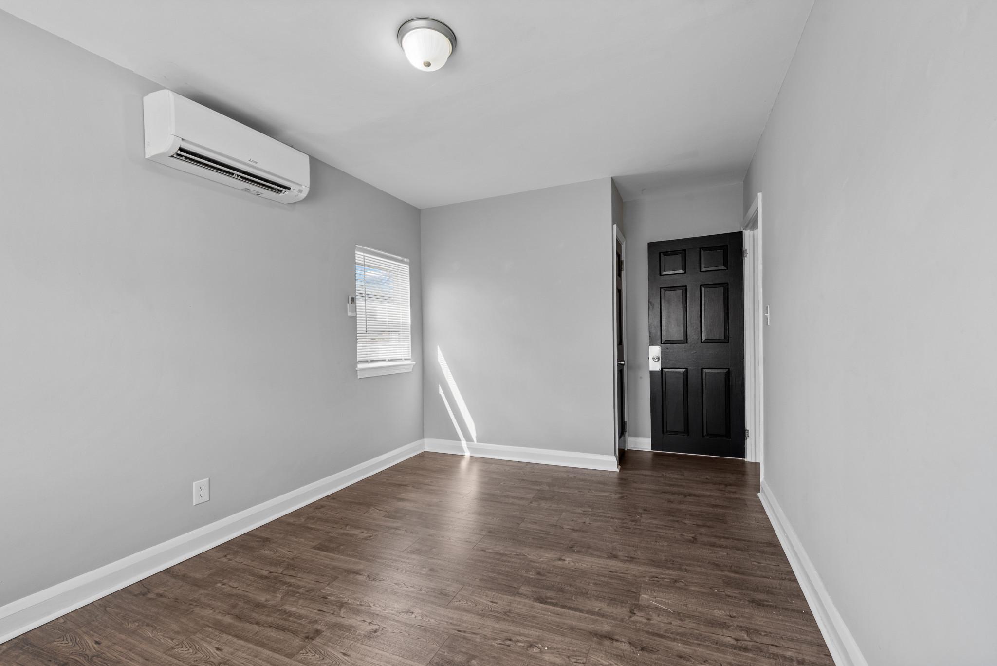 261 Ridge Avenue Towson, MD 21286 - Photo 22 of 34 Bedroom 3