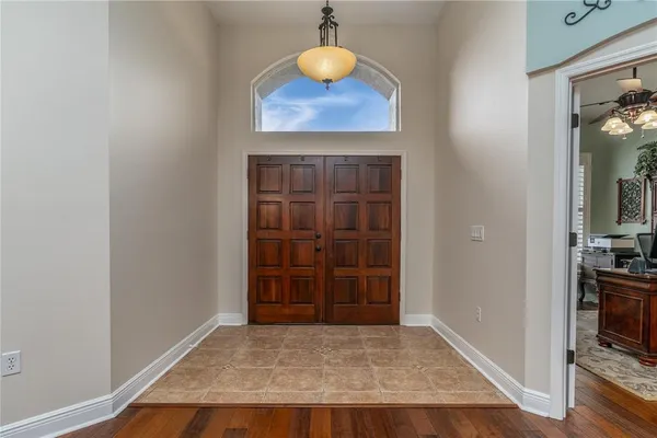 $4,300 | 3829 Spruce Pine Drive, Valrico, FL 33596