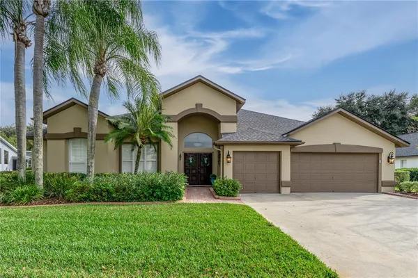 $4,300 | 3829 Spruce Pine Drive, Valrico, FL 33596