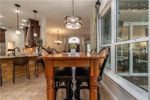$4,300 | 3829 Spruce Pine Drive, Valrico, FL 33596