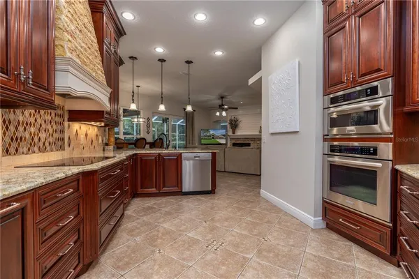 $4,300 | 3829 Spruce Pine Drive, Valrico, FL 33596