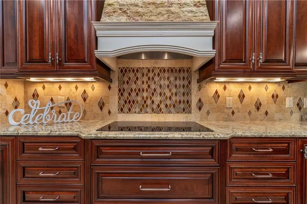 $4,300 | 3829 Spruce Pine Drive, Valrico, FL 33596