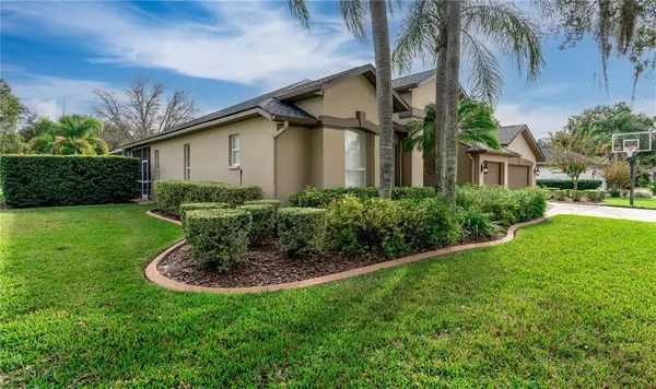 $4,300 | 3829 Spruce Pine Drive, Valrico, FL 33596