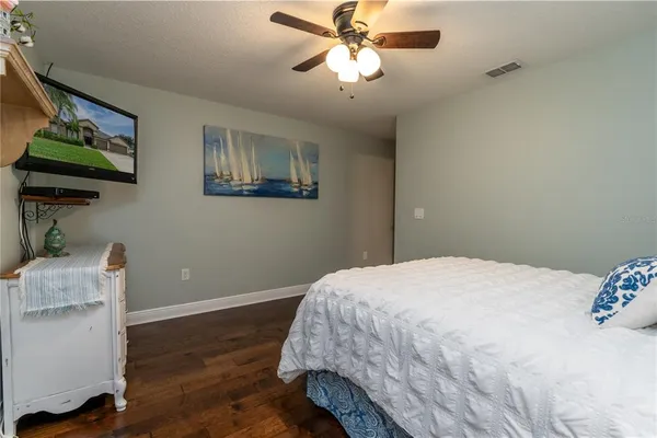 $4,300 | 3829 Spruce Pine Drive, Valrico, FL 33596