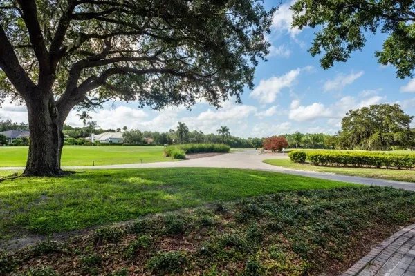 $4,300 | 3829 Spruce Pine Drive, Valrico, FL 33596