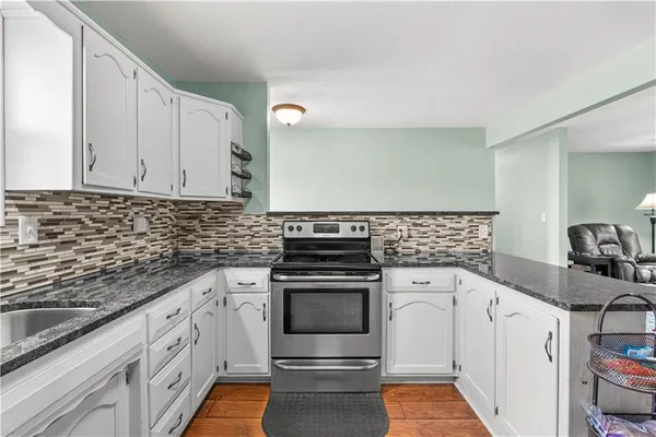 $425,000 | 13103 Tyree Road, Moundville, MO 64771