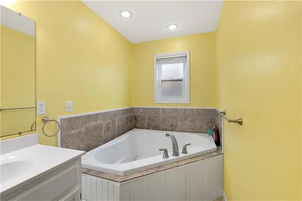 $425,000 | 13103 Tyree Road, Moundville, MO 64771