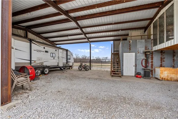 $425,000 | 13103 Tyree Road, Moundville, MO 64771