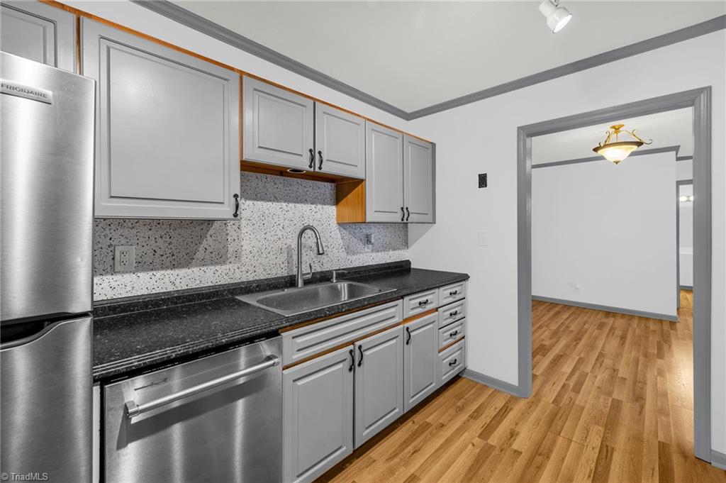 630 Balfour Road Winston-Salem, NC 27104 - Photo 17 of 32