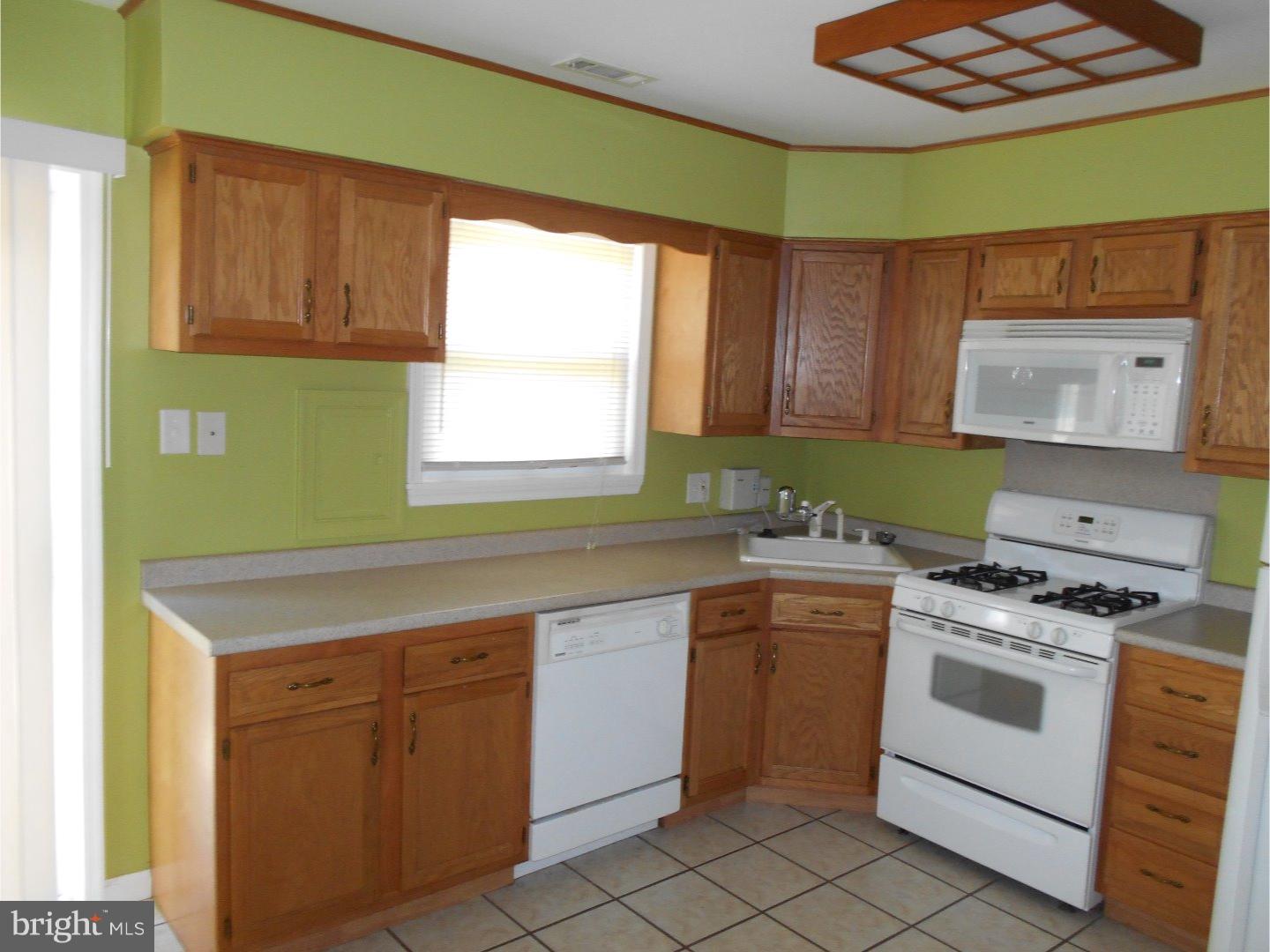 83 Eaves Mill Road Medford, NJ 08055 - Photo 5 of 11