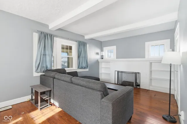 $185,000 | 81 North 8th Avenue, Beech Grove, IN 46107