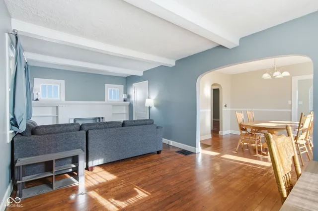 $185,000 | 81 North 8th Avenue, Beech Grove, IN 46107