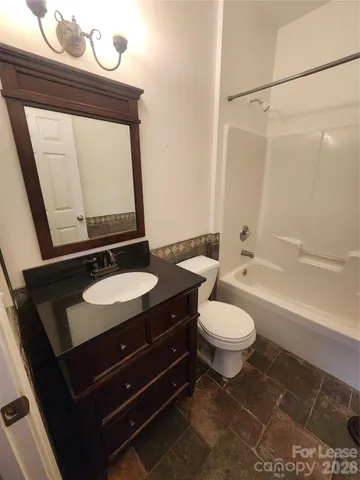 $3,000 | 2375 Curecanti Court, Kannapolis, NC 28083