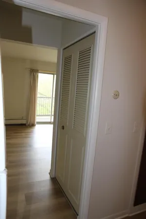 $1,800 | 1257 Island Drive, Unit 203, Ann Arbor, MI 48105