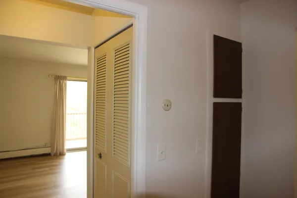 $1,800 | 1257 Island Drive, Unit 203, Ann Arbor, MI 48105