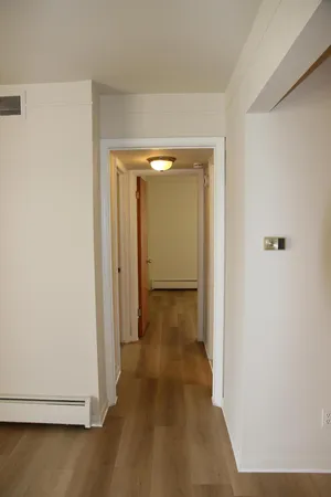 $1,800 | 1257 Island Drive, Unit 203, Ann Arbor, MI 48105